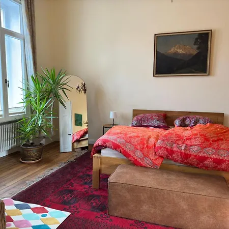 Charmante Altbauwohnung Apartment *