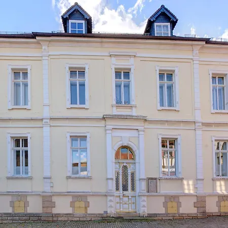 Apartment Charmante Altbauwohnung Rhodt unter Rietburg
